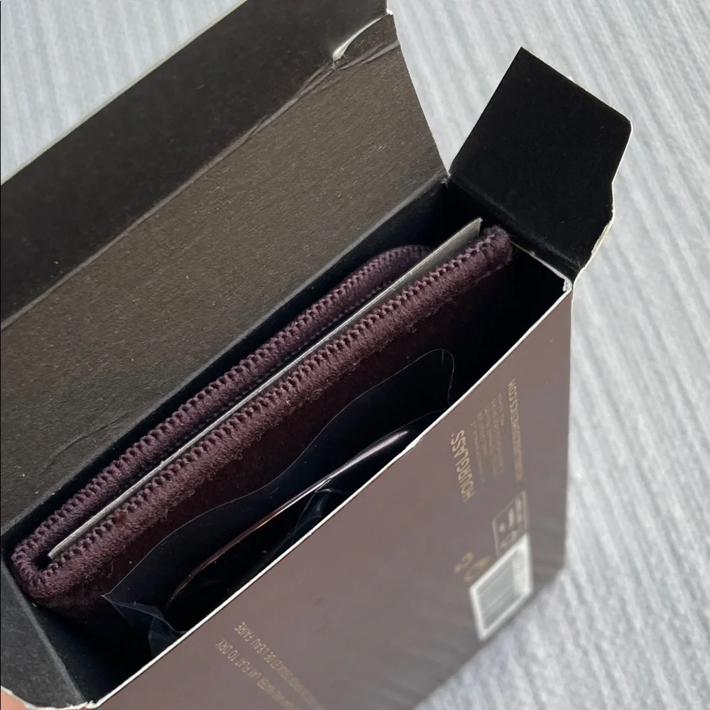 Hourglass Ambient Powder Brush New in box